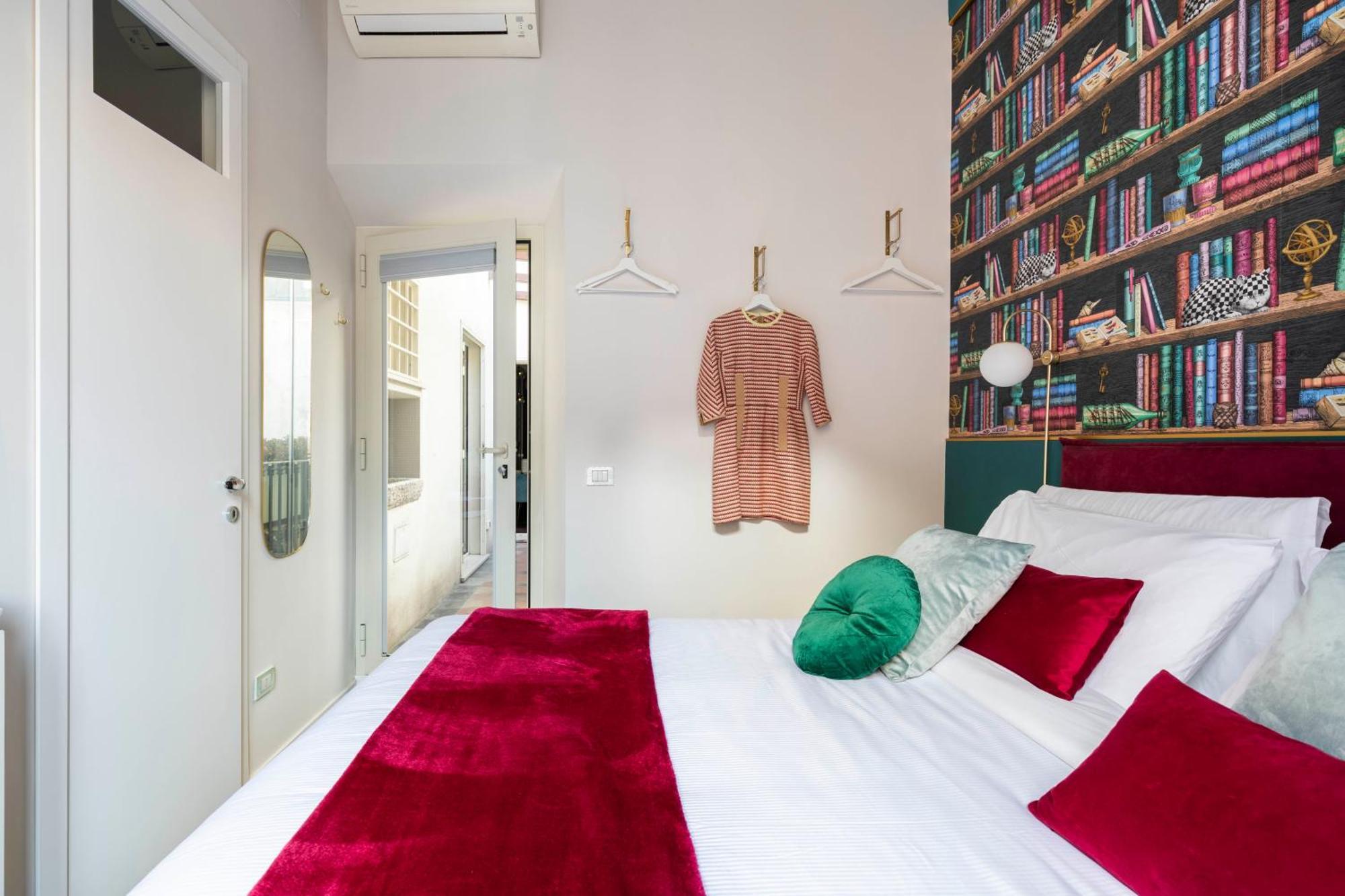 Apartment Ych-colosseo Book House Rome